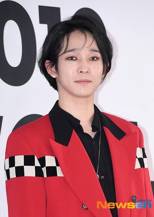 South Club ナム・テヒョン、生配信でWINNER脱退に言及…ファンに謝罪も