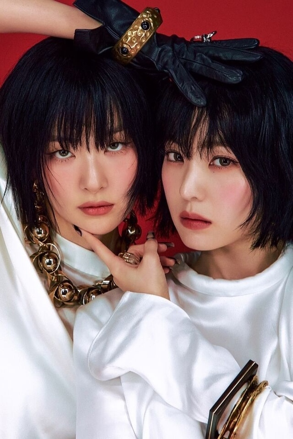 Red Velvet アイリーン＆スルギ、まるで双子！？2ndミニアルバム「TILT