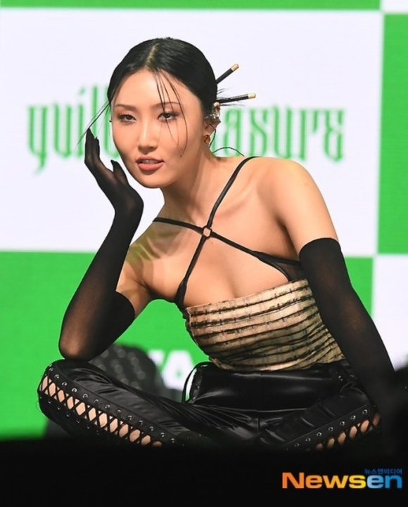 PHOTO】MAMAMOO ファサ、2ndシングル「Guilty Pleasure」発売記念