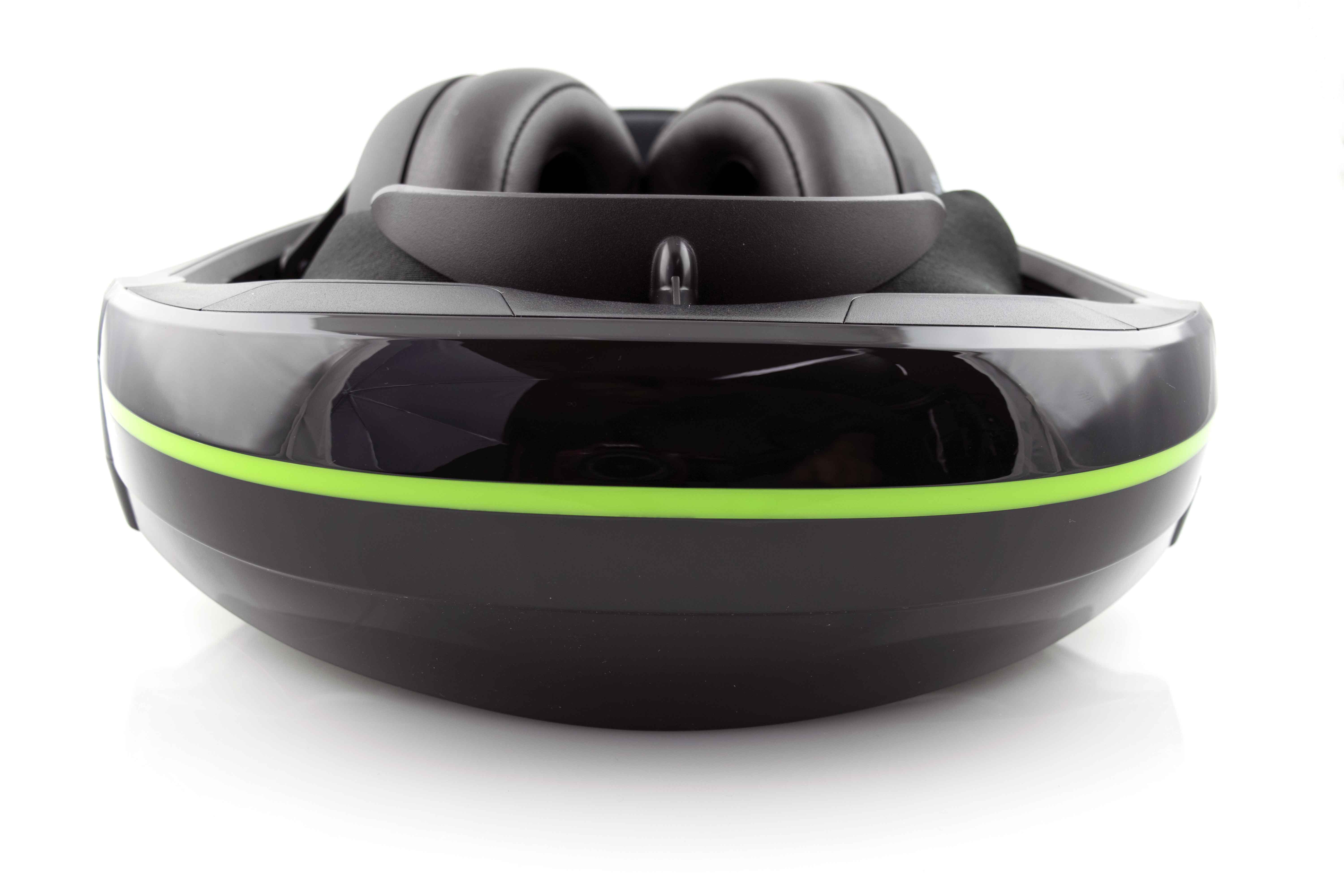 The Vuzix iWear VR HMD, Hands On: A Home Movie Theater On Your