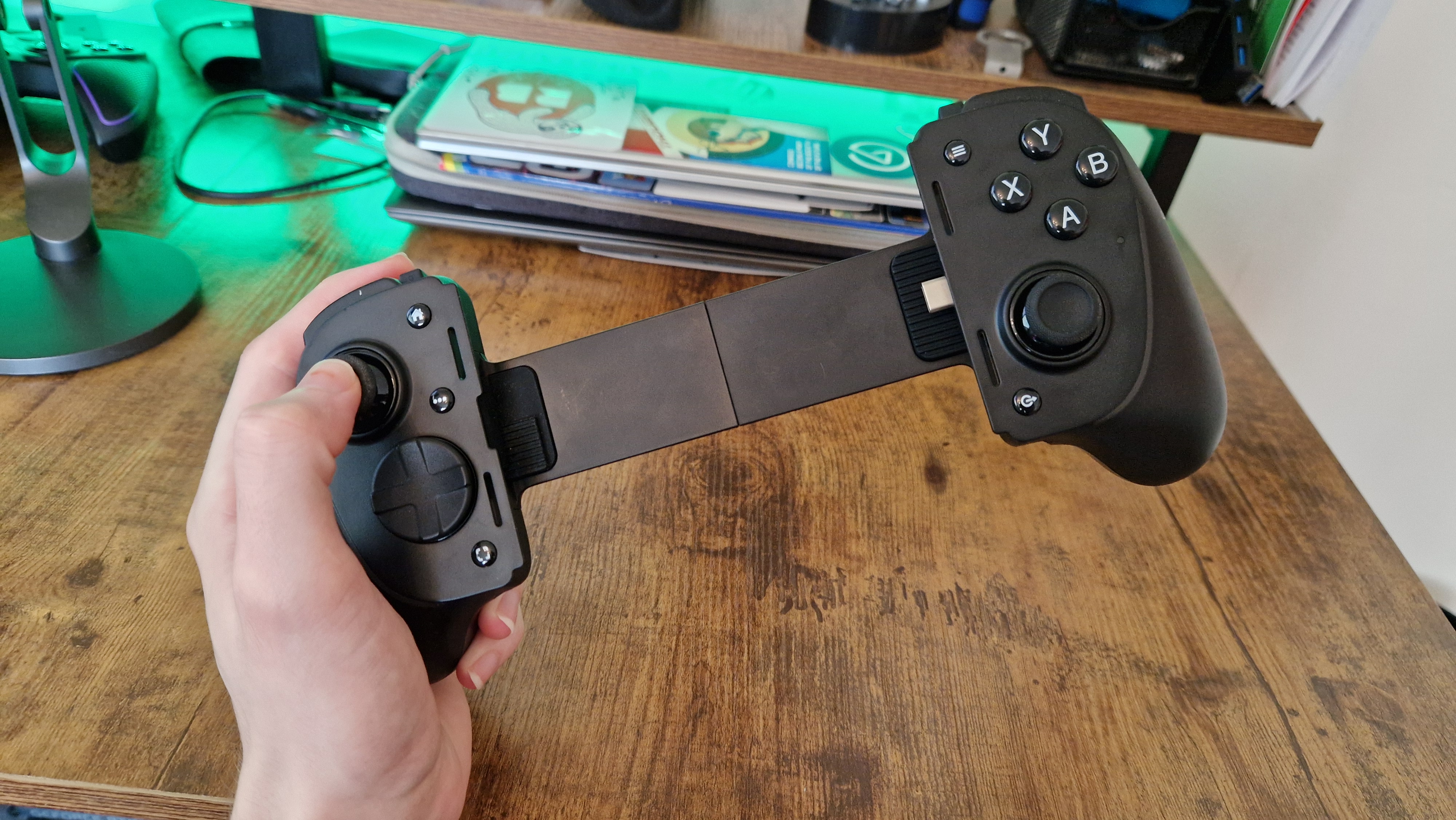 Razer Kishi Ultra review: “I actually feel bad for not calling it