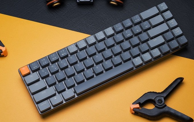 The Keychron K7 is the cool new low-profile, hot-swap mechanical