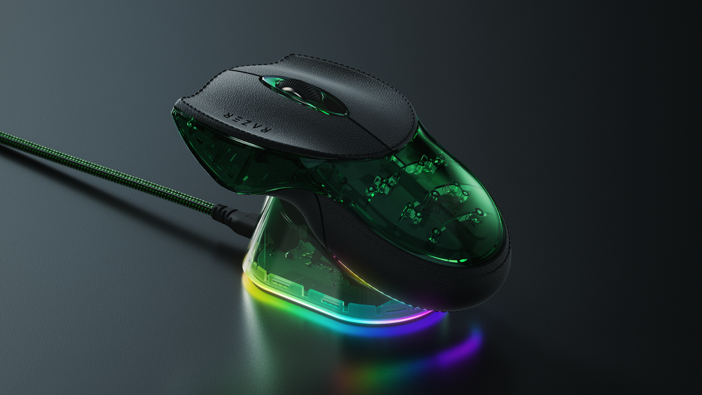 Razer's Naga Hex V2 brings a 7 button thumb wheel to the MOBA