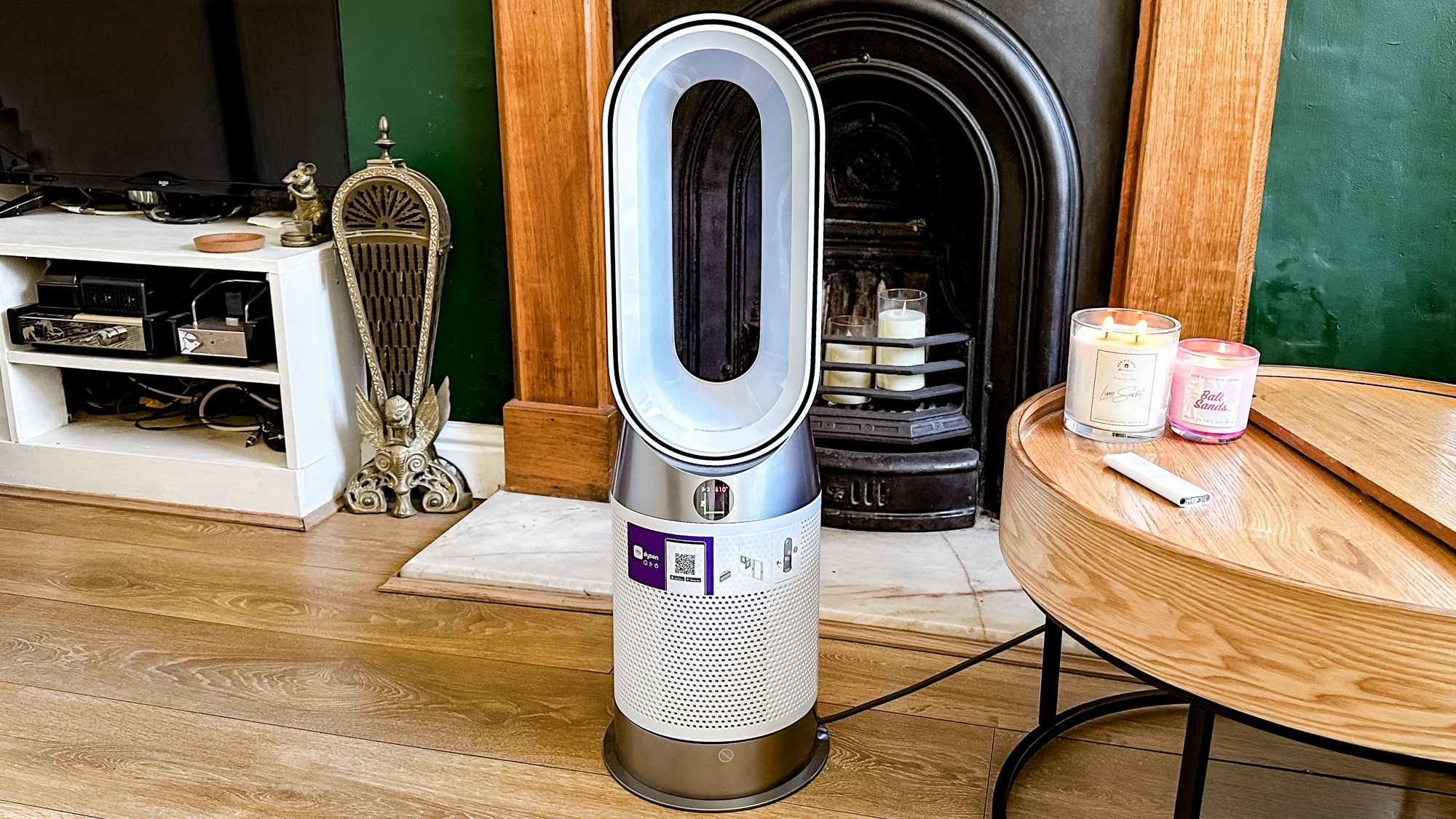 I tested the brand new Dyson Hot + Cool air purifier for a month