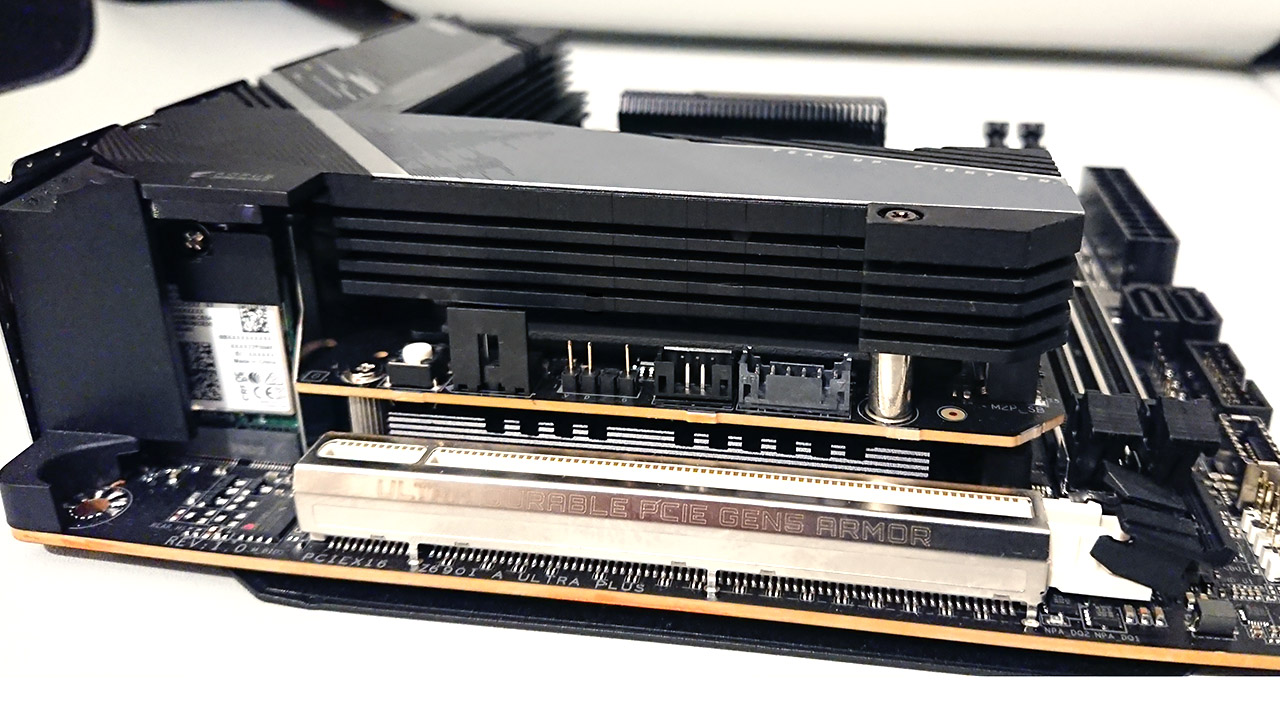 Gigabyte Z690I Aorus Ultra Plus motherboard review | PC Gamer