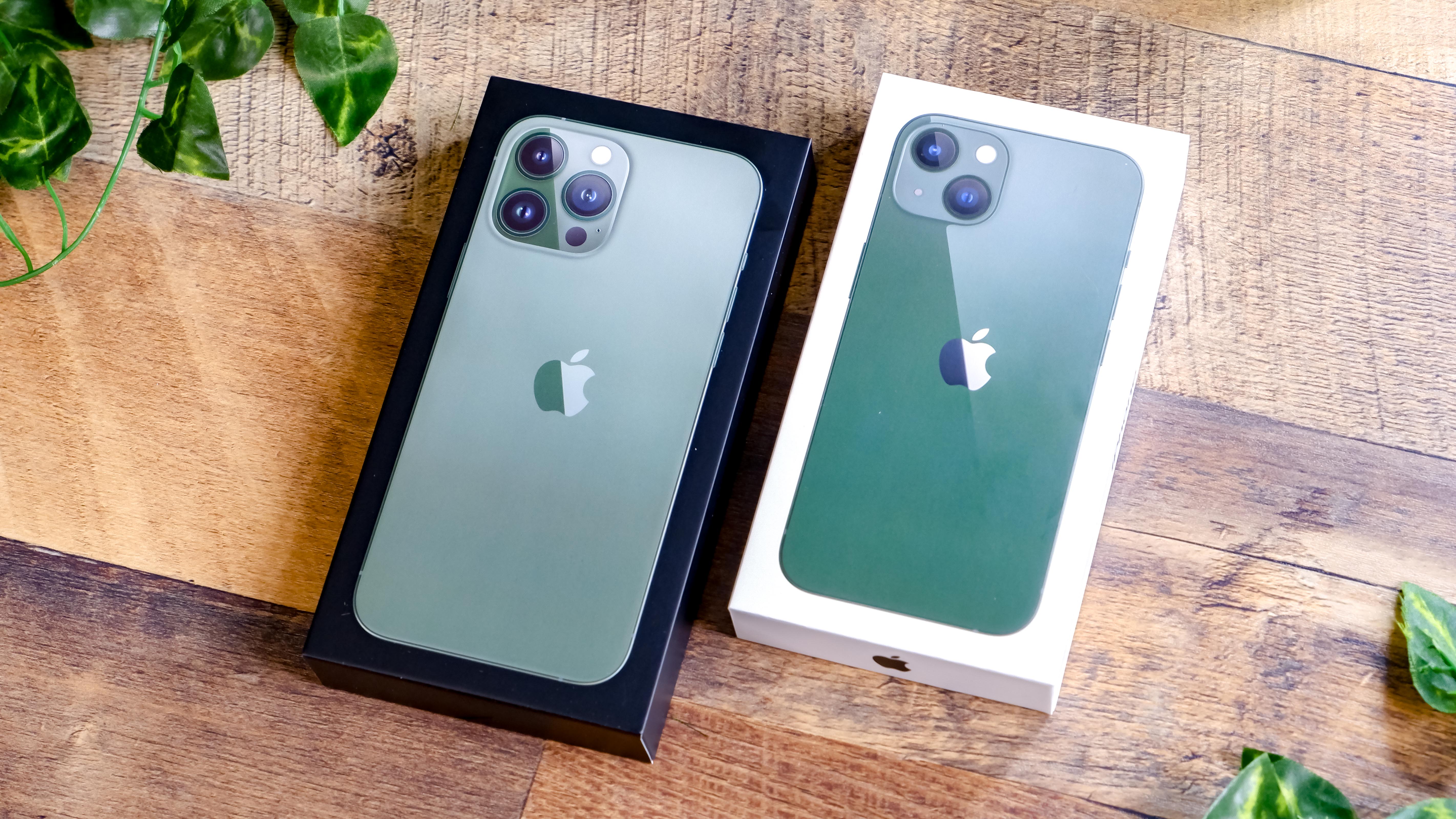 Green iPhone 13 and iPhone 13 Pro hands-on — here's how they look