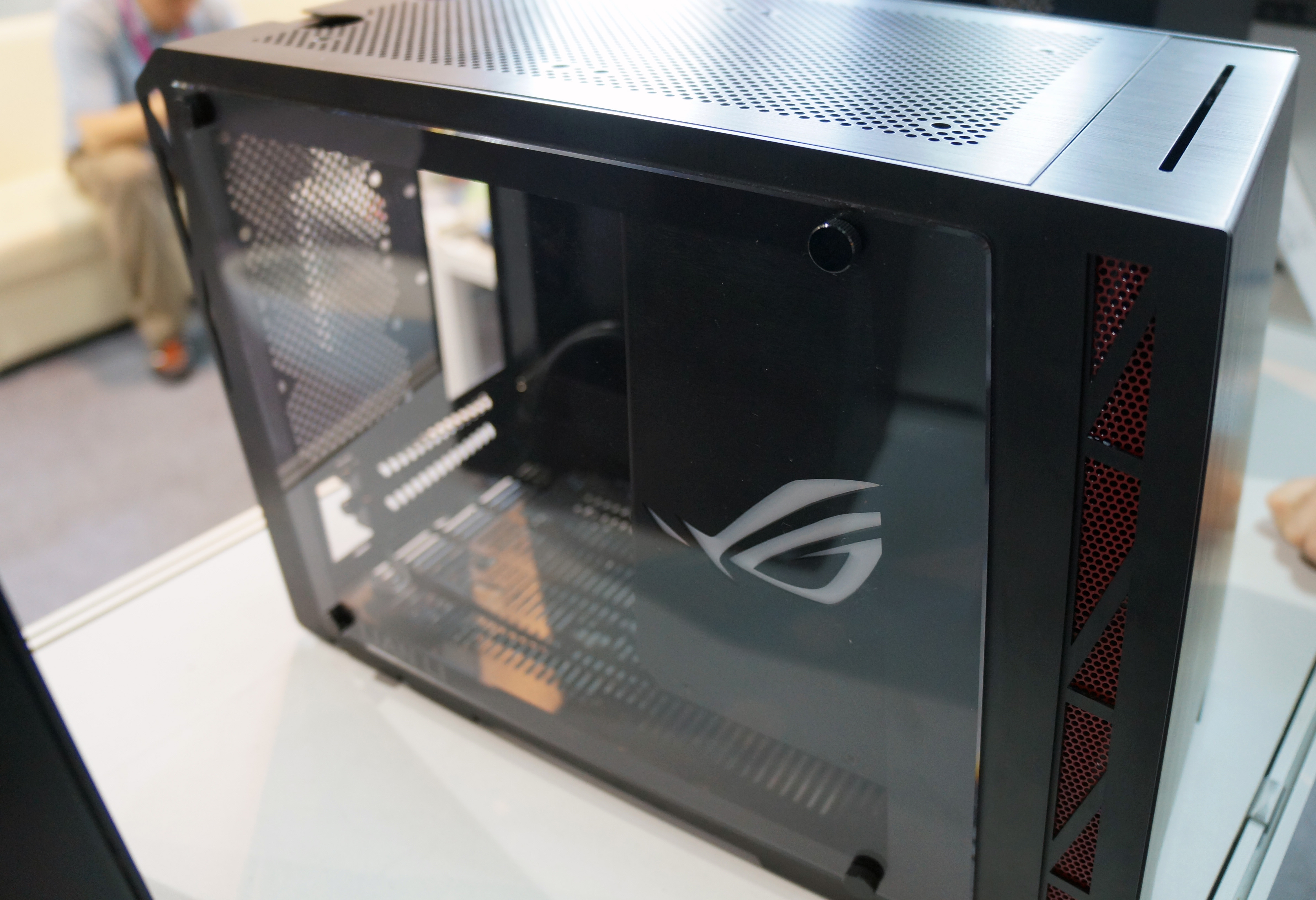 Lian Li's PC-Q17 is an ROG modification of the NCase M1 | PC Gamer