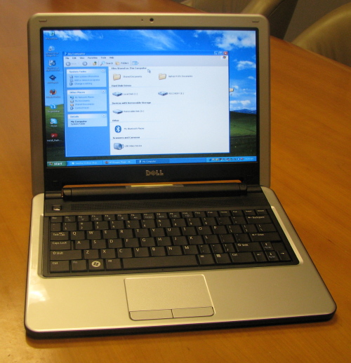Dell Inspiron Mini 12: Peppier with Windows XP | Laptop Mag