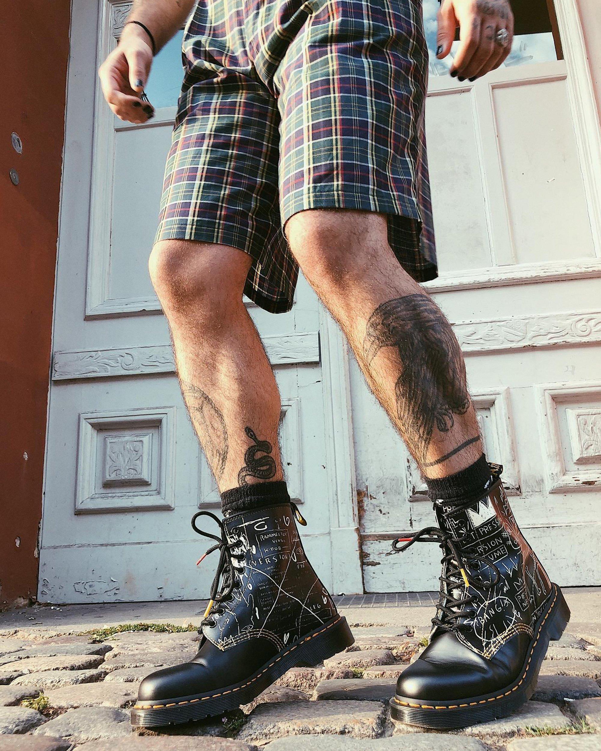 1460 Basquiat Leather Lace Up Boots in Black | Dr. Martens
