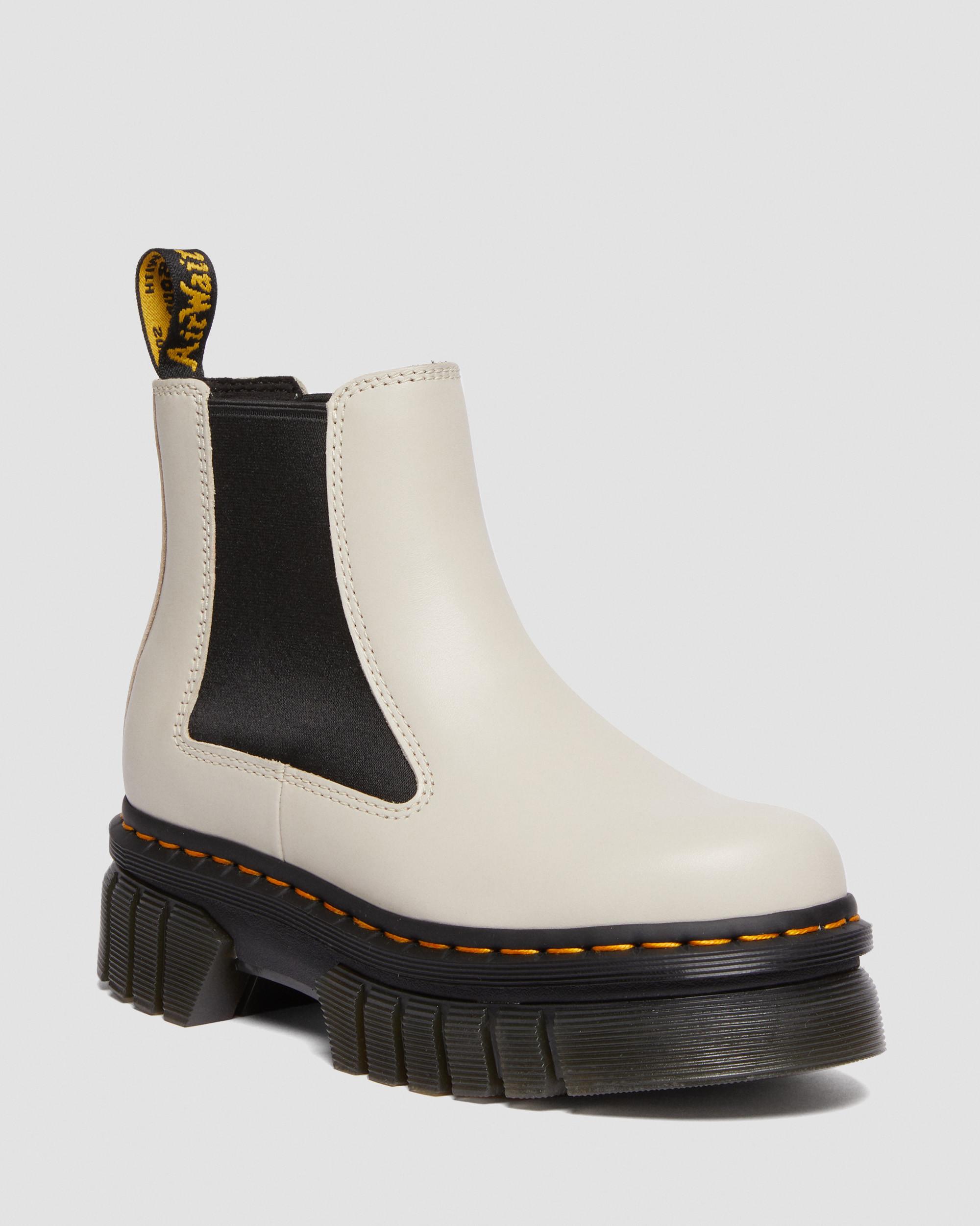 Audrick Nappa Leather Platform Chelsea Boots in Cobblestone Grey