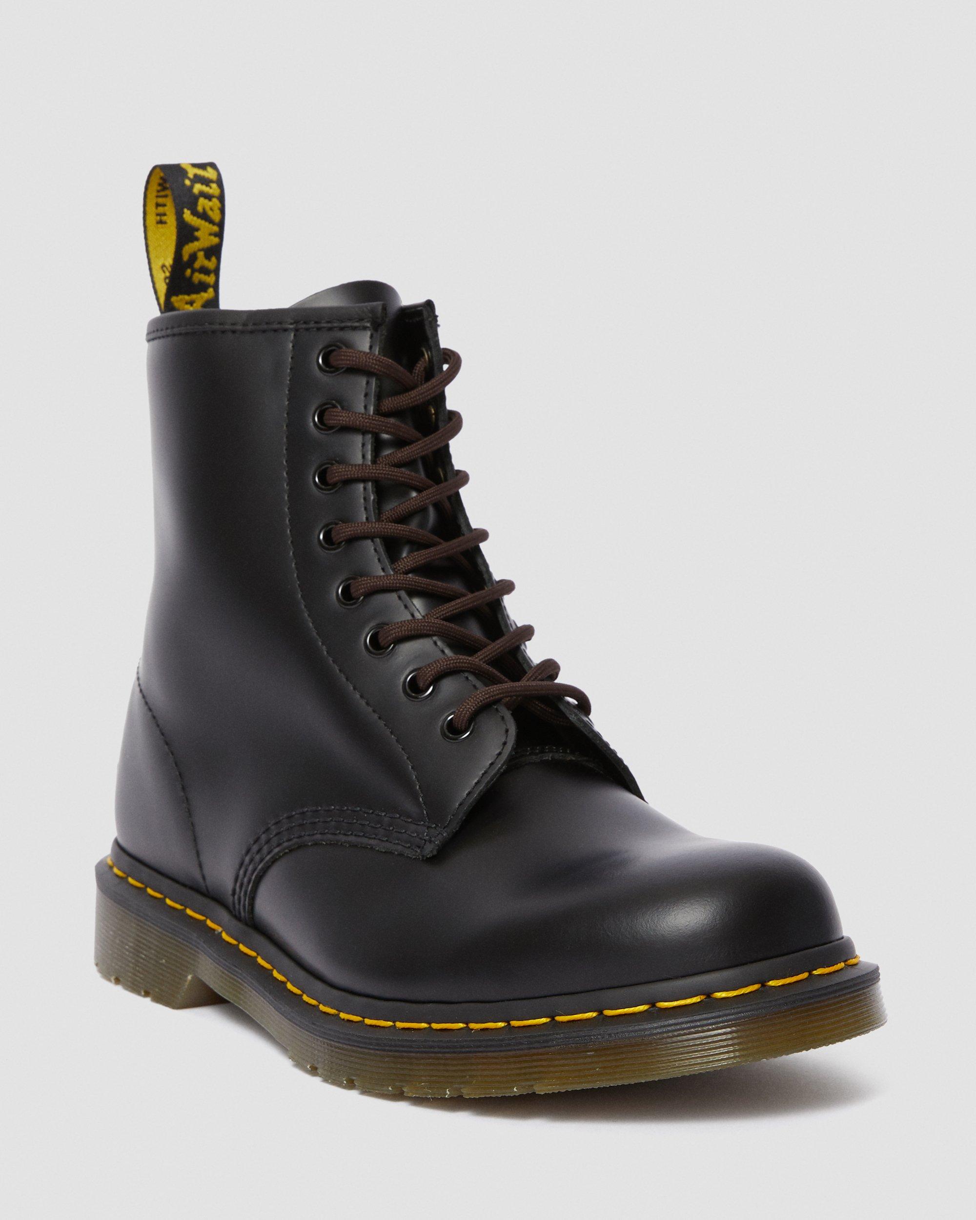 Jadon III Boot Pisa Leather Platforms in Black | Dr. Martens