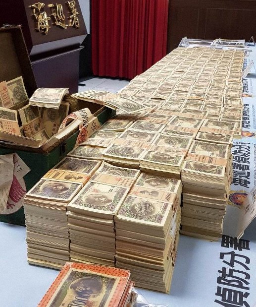 純銀 聖徳太子 1万円札モチーフ 大阪尚工舎 レア•希少品 純銀一万円札