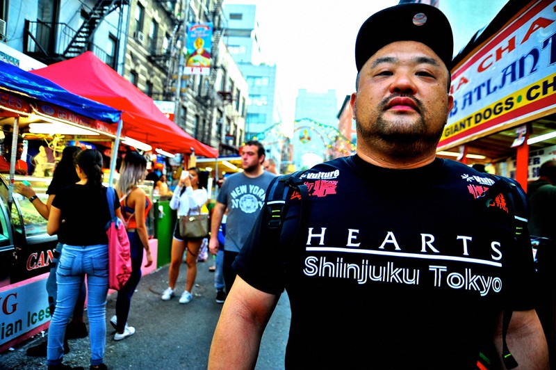 日本人バックパッカーは不滅？ 「90年代の記憶本」誕生のワケ | 毎日新聞