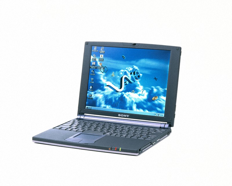 ソニーが見捨てたパソコン「VAIO」 小さな会社から再び世界へ | 毎日新聞