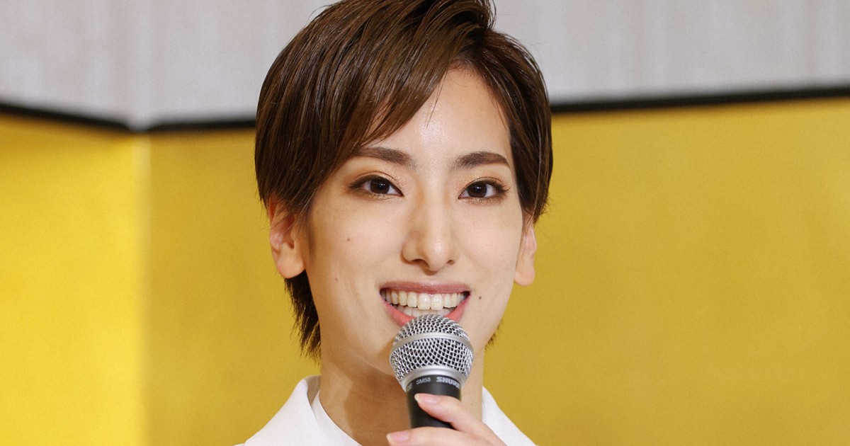 外の世界で知らない自分を」 宝塚花組トップ・柚香光さん退団会見