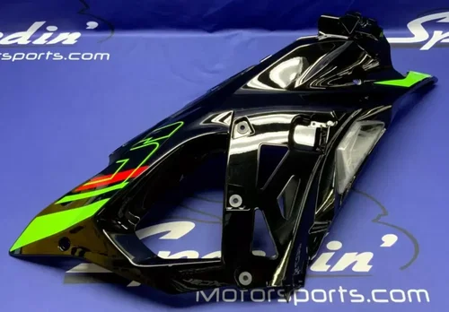 Kawasaki Right Lwr Fairing W/ Turn Signal (KRT) ZX-6R 2024-25 OEM