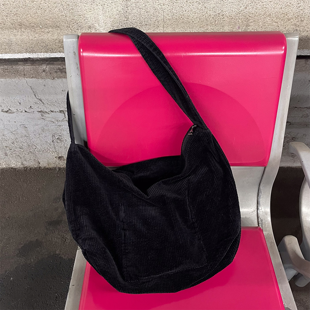 デイリーコーデュロイショルダーバッグ | ファッション通販サイト NUGU