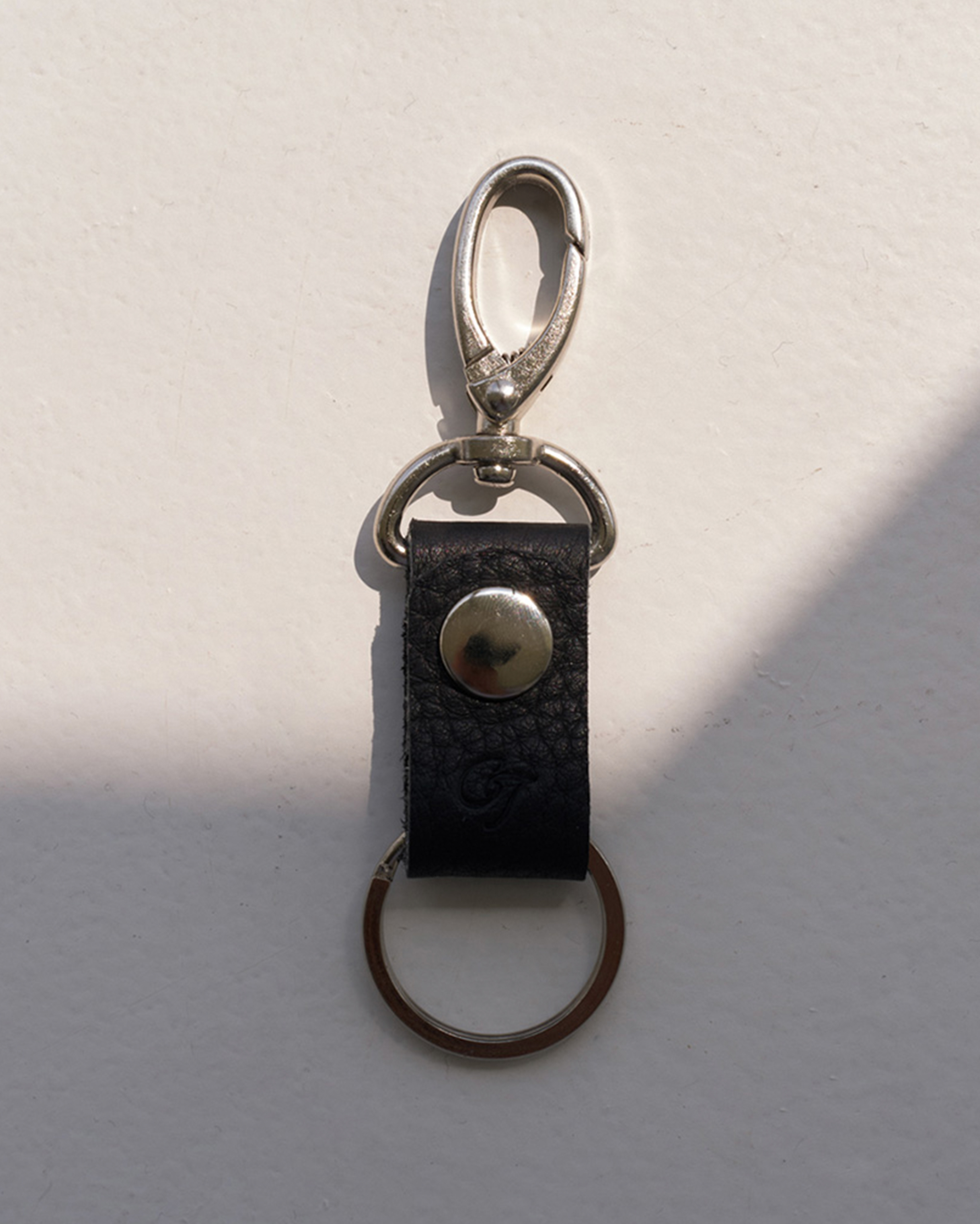 ORIGINAL) エンボスレザーキーリング (black) | ファッション通販