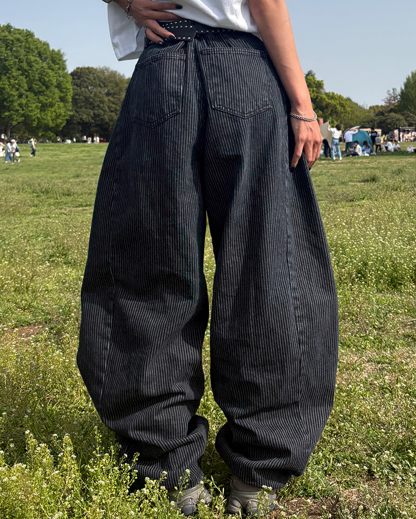 ストライプバルーンデニムパンツ | ファッション通販サイト NUGU