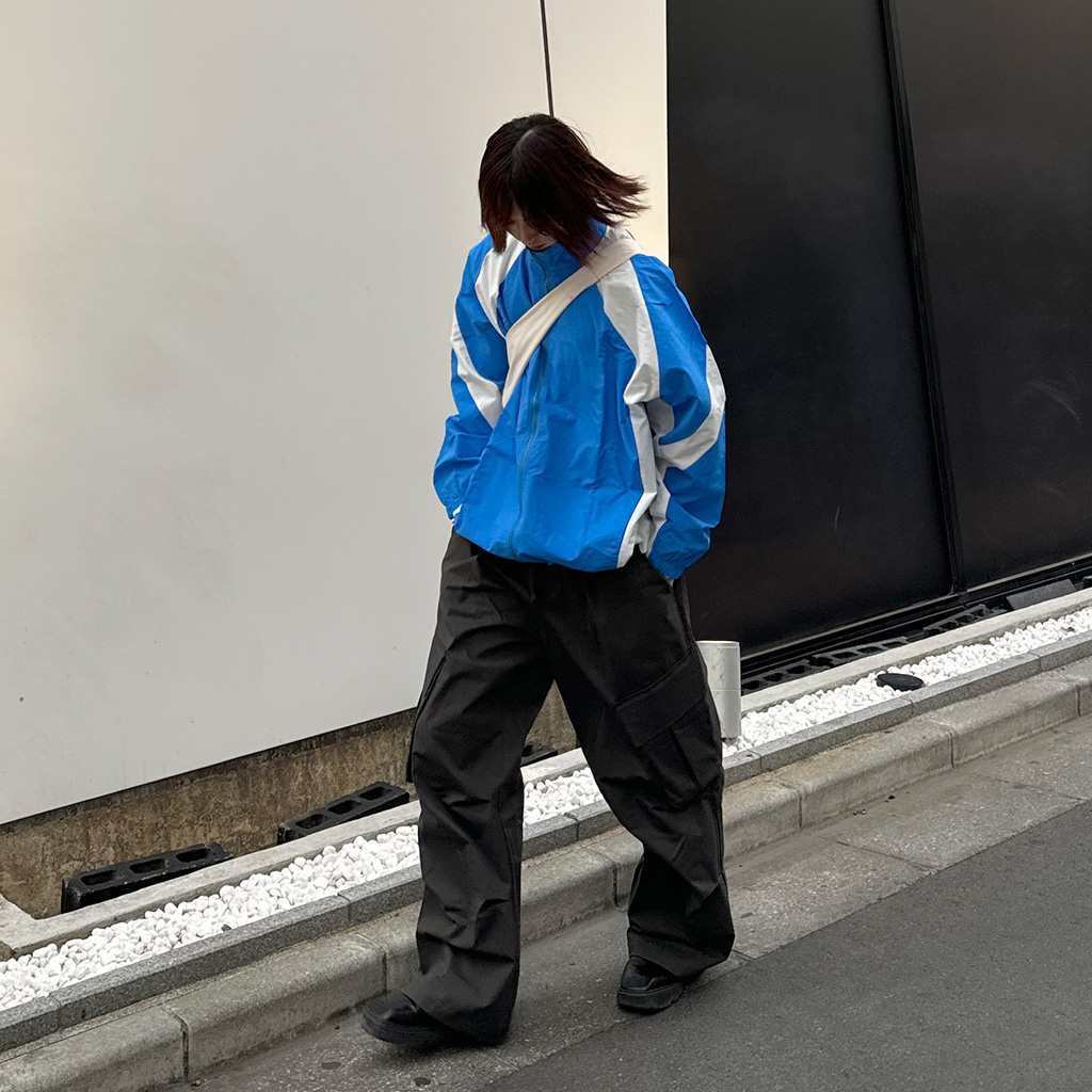 ユニセックス）配色ナイロンウィンドーブレーカー | ファッション通販