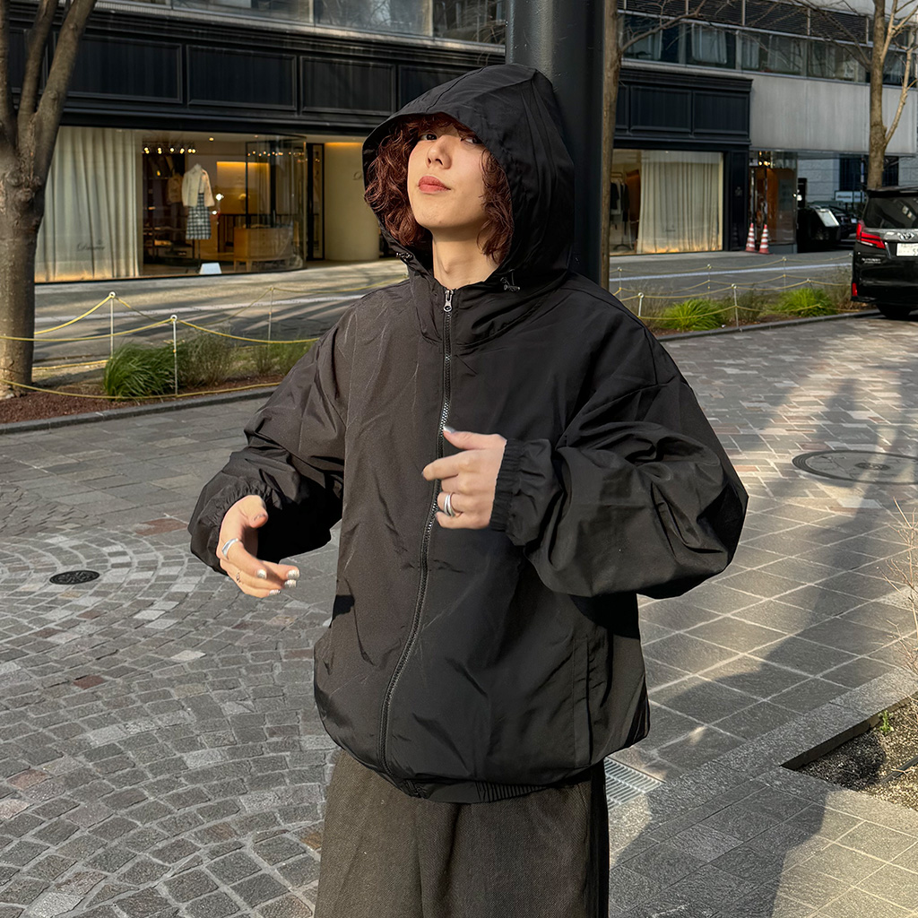 ユニセックス）ベーシックナイロンウィンドーブレーカー