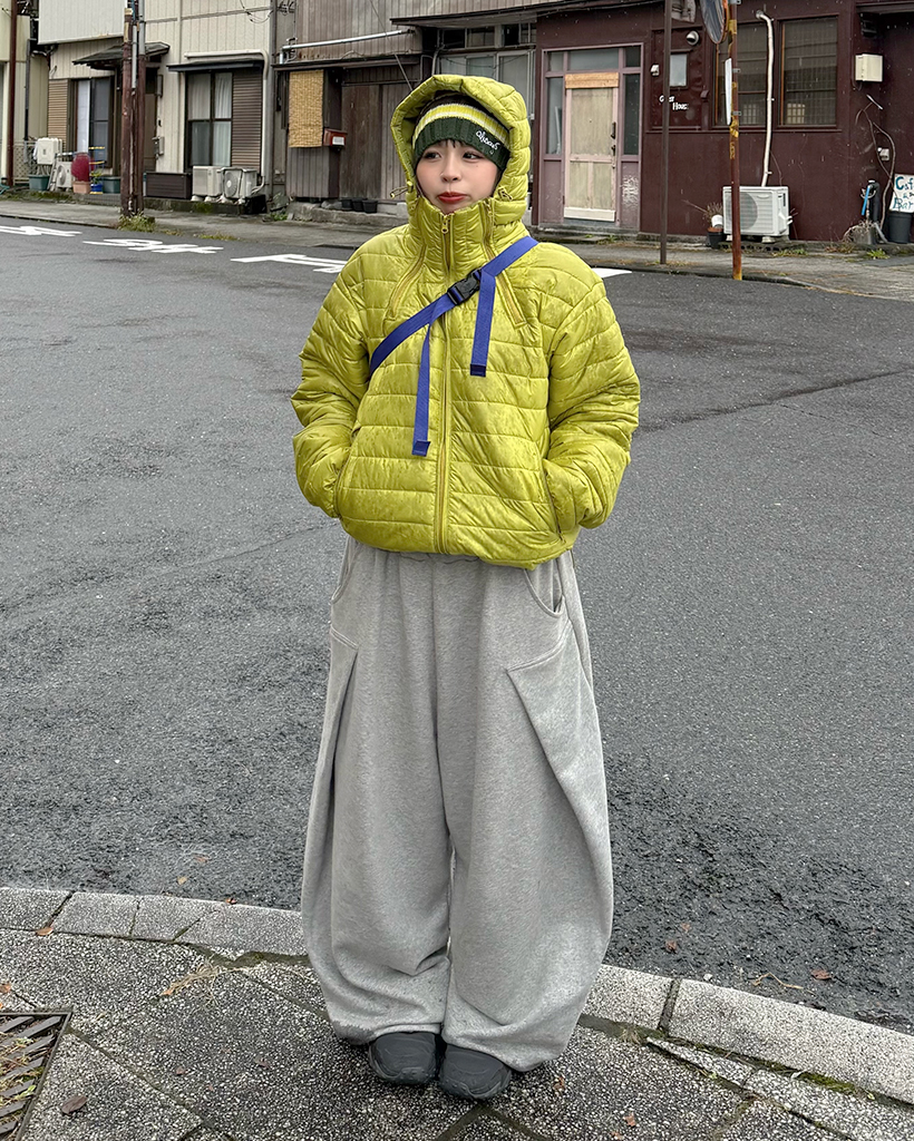 ユニセックス)2WAYフード軽量中綿ジャケット | ファッション通販サイト