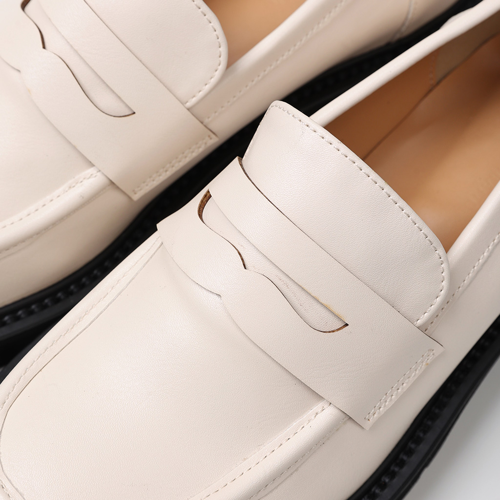 ラウンド厚底ローファー | ファッション通販サイト NUGU