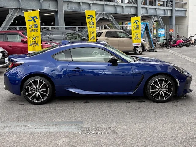 トヨタ GR86 2.4 SZ・2022(R4)年式・サファイアブルー・2400cc