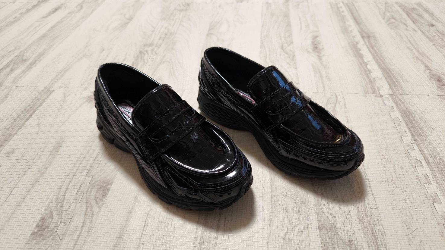 ニューバランス 1906L 