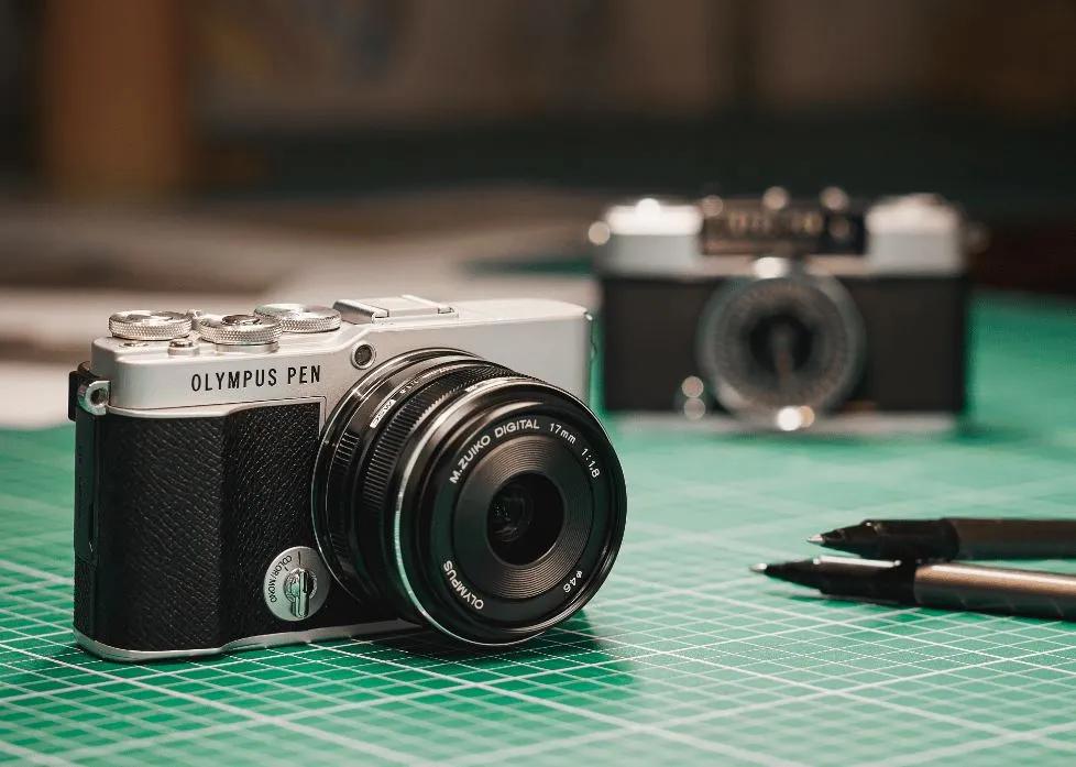 PEN E-P7 | OM SYSTEM