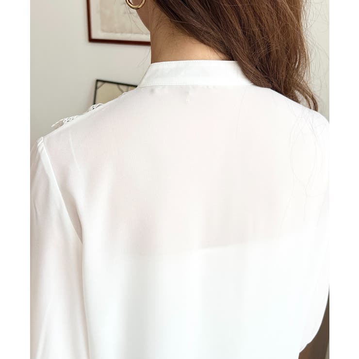 シフォンジョーゼットスタンドカラーフロントレースシャツ[品番