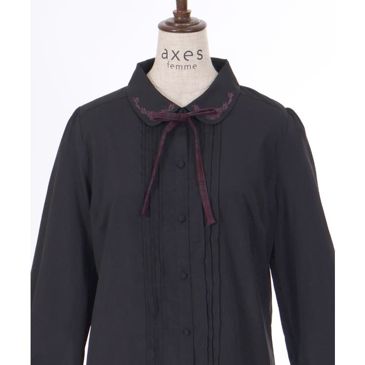 リボンブローチ付き刺繍襟ブラウス[品番：IGAW0005604]｜axes femme