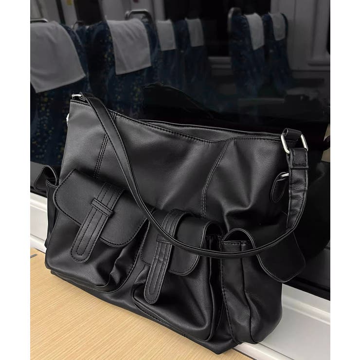 マルチポケットショルダーバッグ 斜めがけ[品番：AGCW0006104