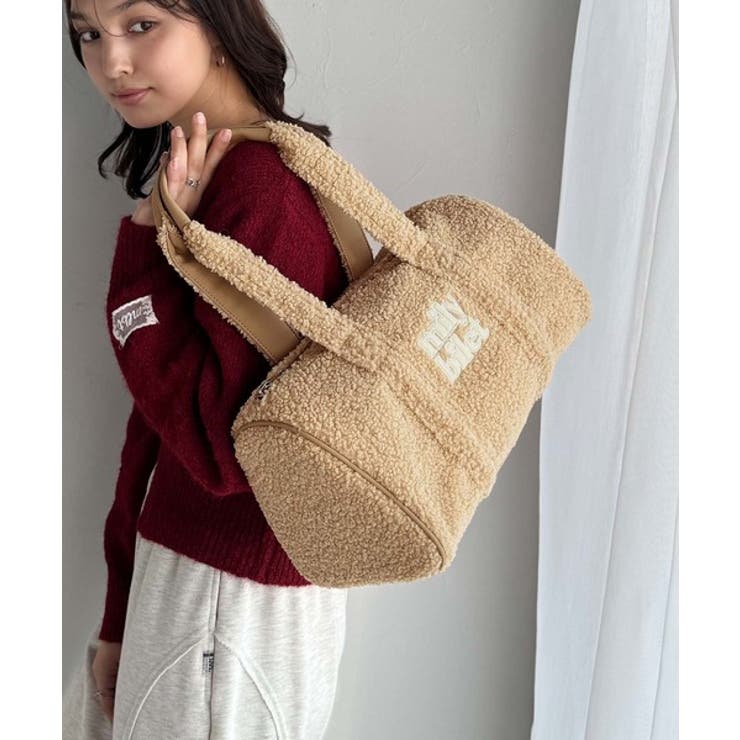 mily bilet】ふわもこ感がたまらない主役バッグ♪ロゴ刺繍