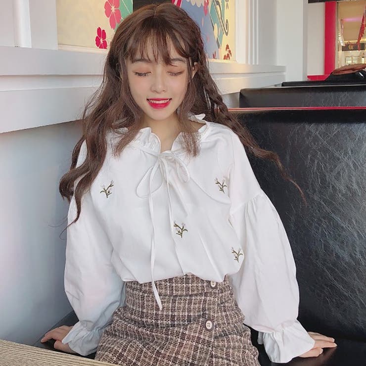 花柄刺繍ブラウス 春夏新作 韓国ファッション[品番：CP000007854