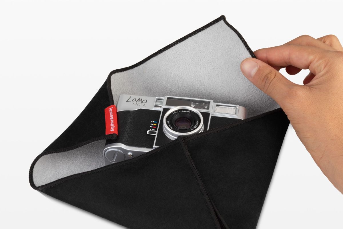 Lomo MC-A 35 mm Film Camera Silver – Lomography