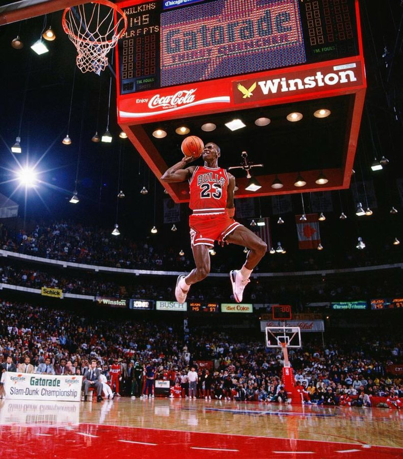 NBA Slam Dunk Contest: Best Dunks of All Time – Feature