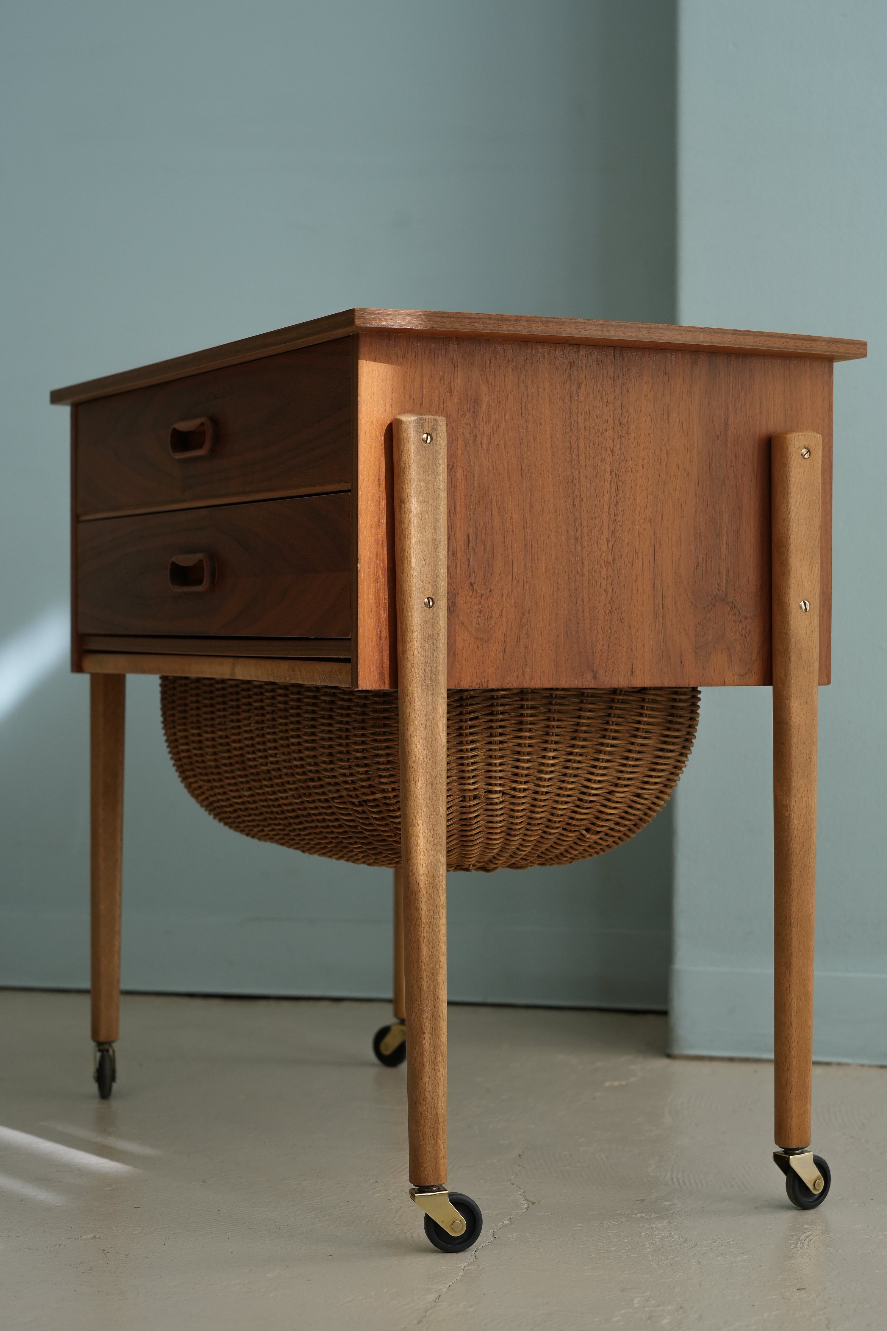 デンマークヴィンテージ ソーイングワゴン サイドテーブル 北欧家具