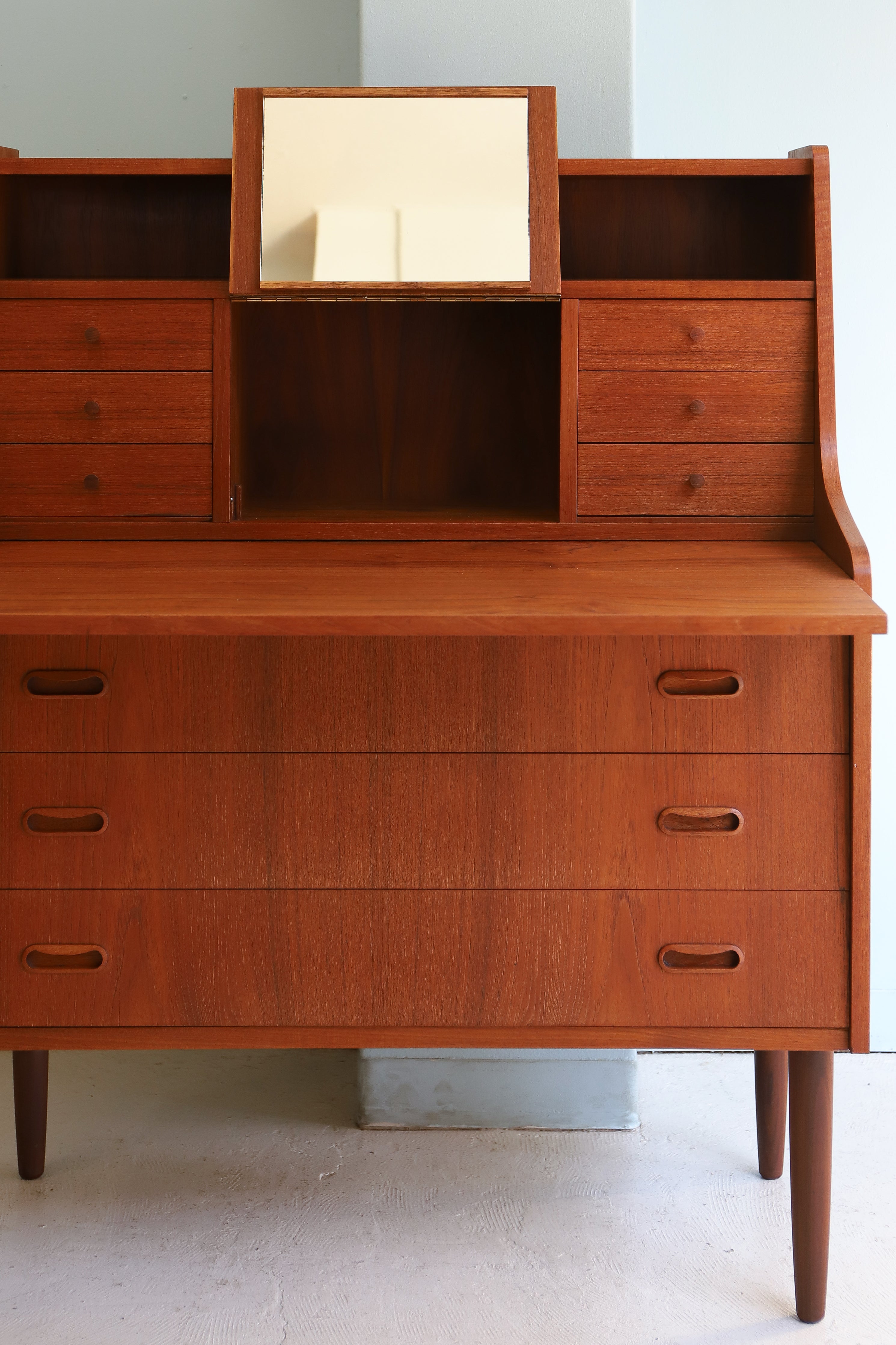 デンマークヴィンテージ ライティングビューロー ドレッサー 北欧家具