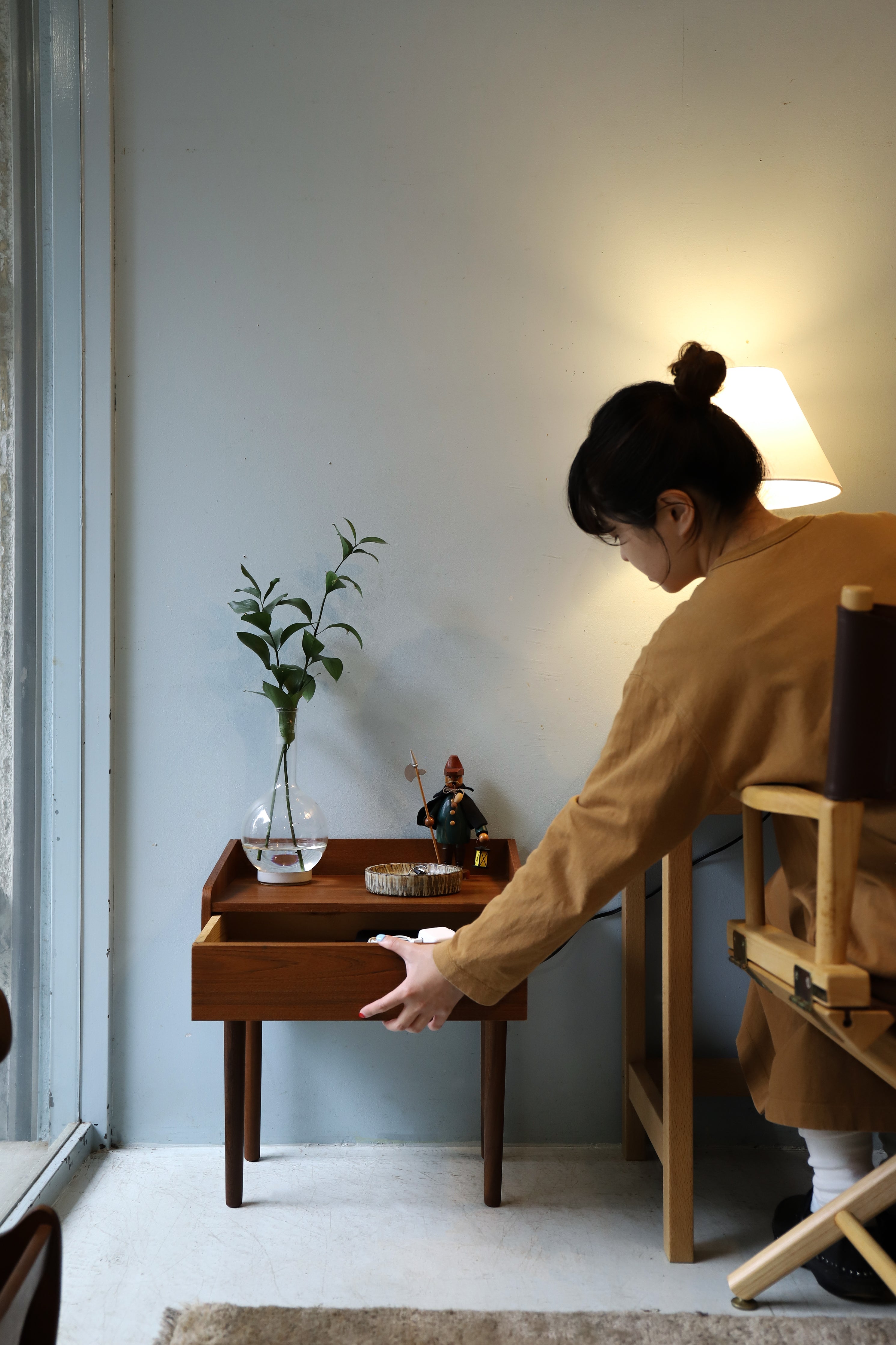 デンマークヴィンテージ ナイトテーブル サイドテーブル チーク材 北欧