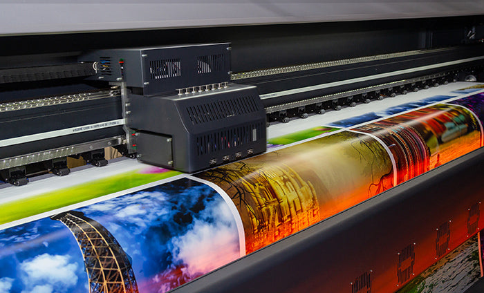 原画のクオリティを再現した高品質の複製画。ジークレー印刷とは