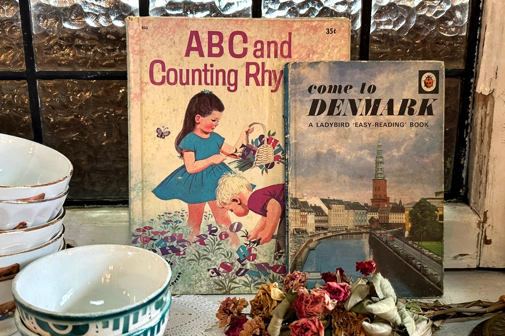 洋書・絵本・紙』暮らしにアンティークを 〜スタートしたばかりの