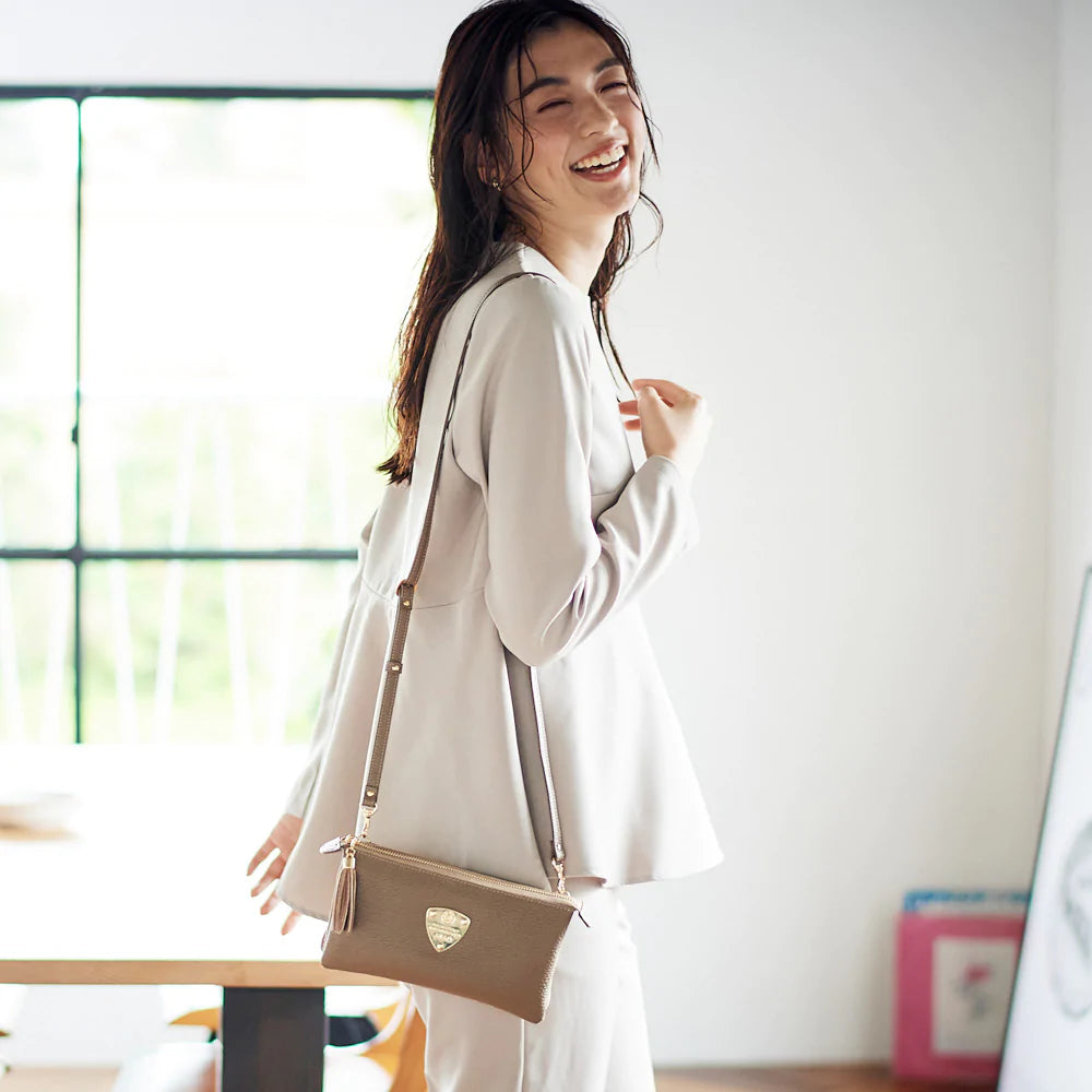 おしゃれなお財布バッグが人気！選び方のポイントをご紹介 – ATAO LAND