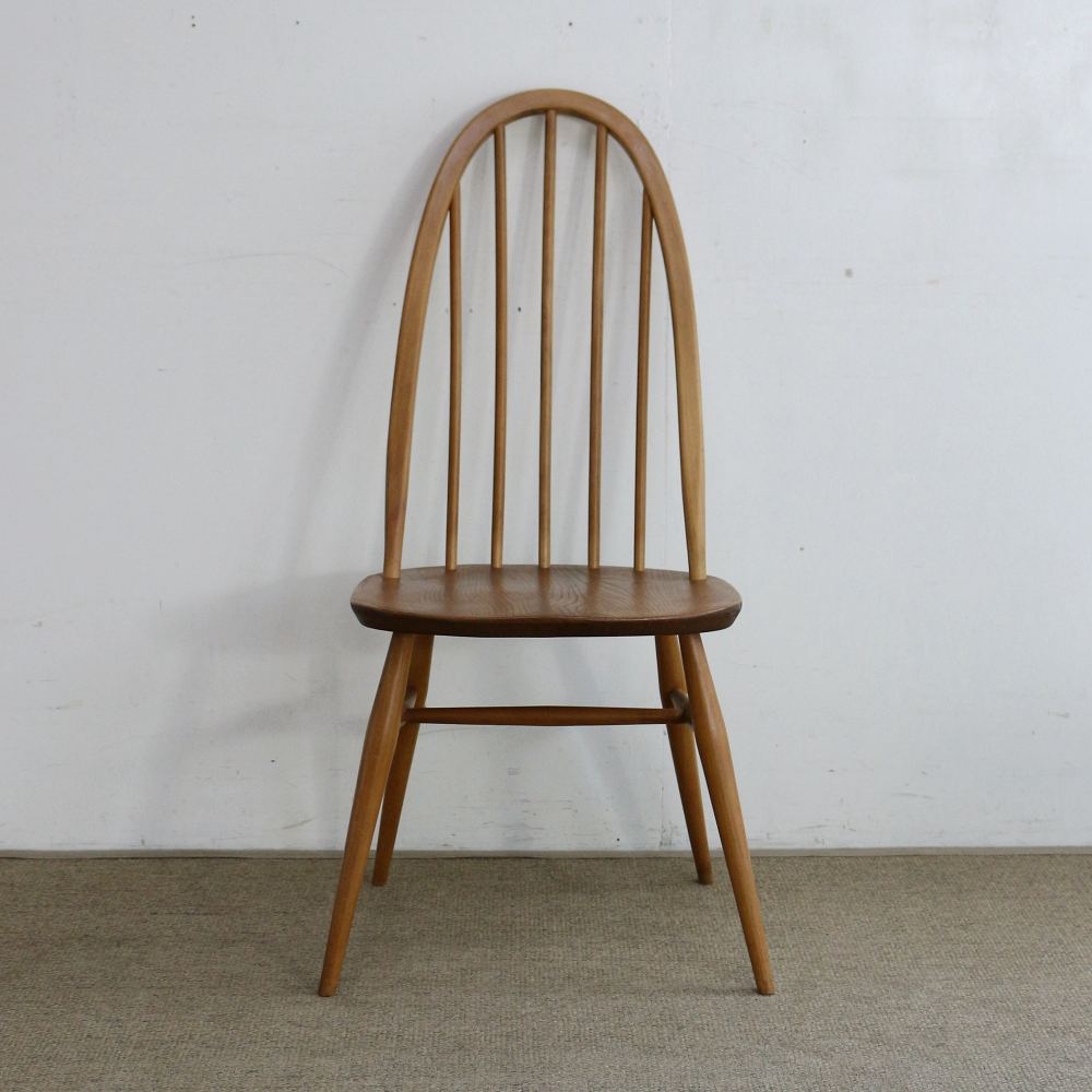 眺めて座って大満足♪ クエーカーチェア【ERCOL】 VC103-201