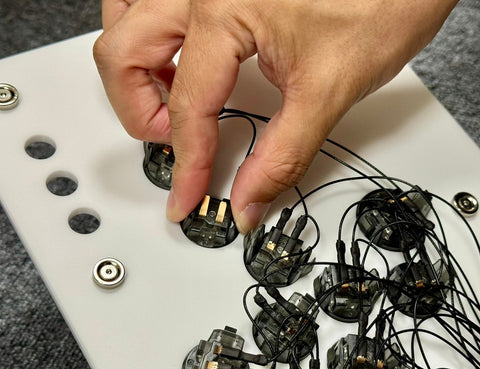 ボタン、キーキャップ、キースイッチの交換方法について – PUNK