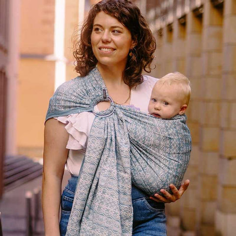 新生児向けの抱っこ紐 – ディディモス