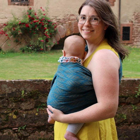 夏におすすめの抱っこ紐、スリング、ベビーラップなどリネン混素材の