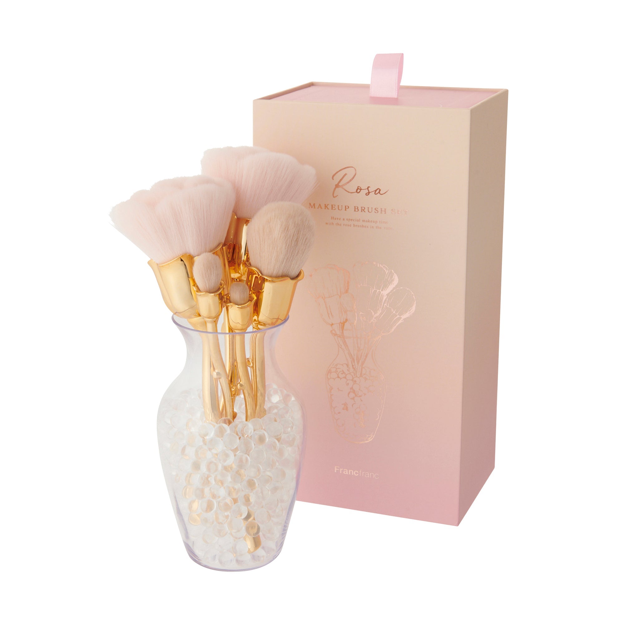 収納力たっぷりで高さも調節できるキラキラのトランクケース型