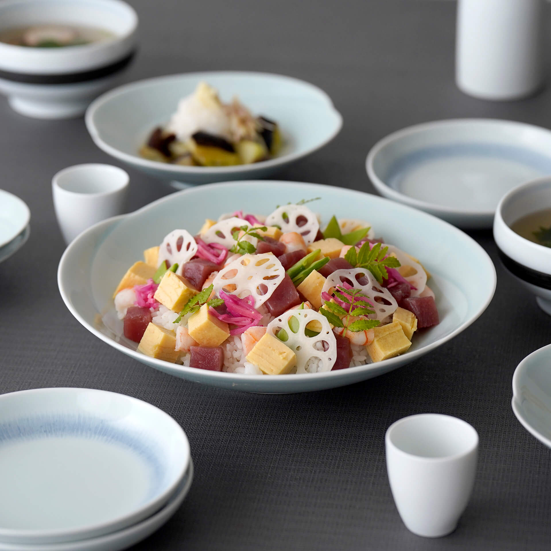 ともえ」シリーズ25周年、静かな美しさをHAKUSAN SHOPでご覧ください