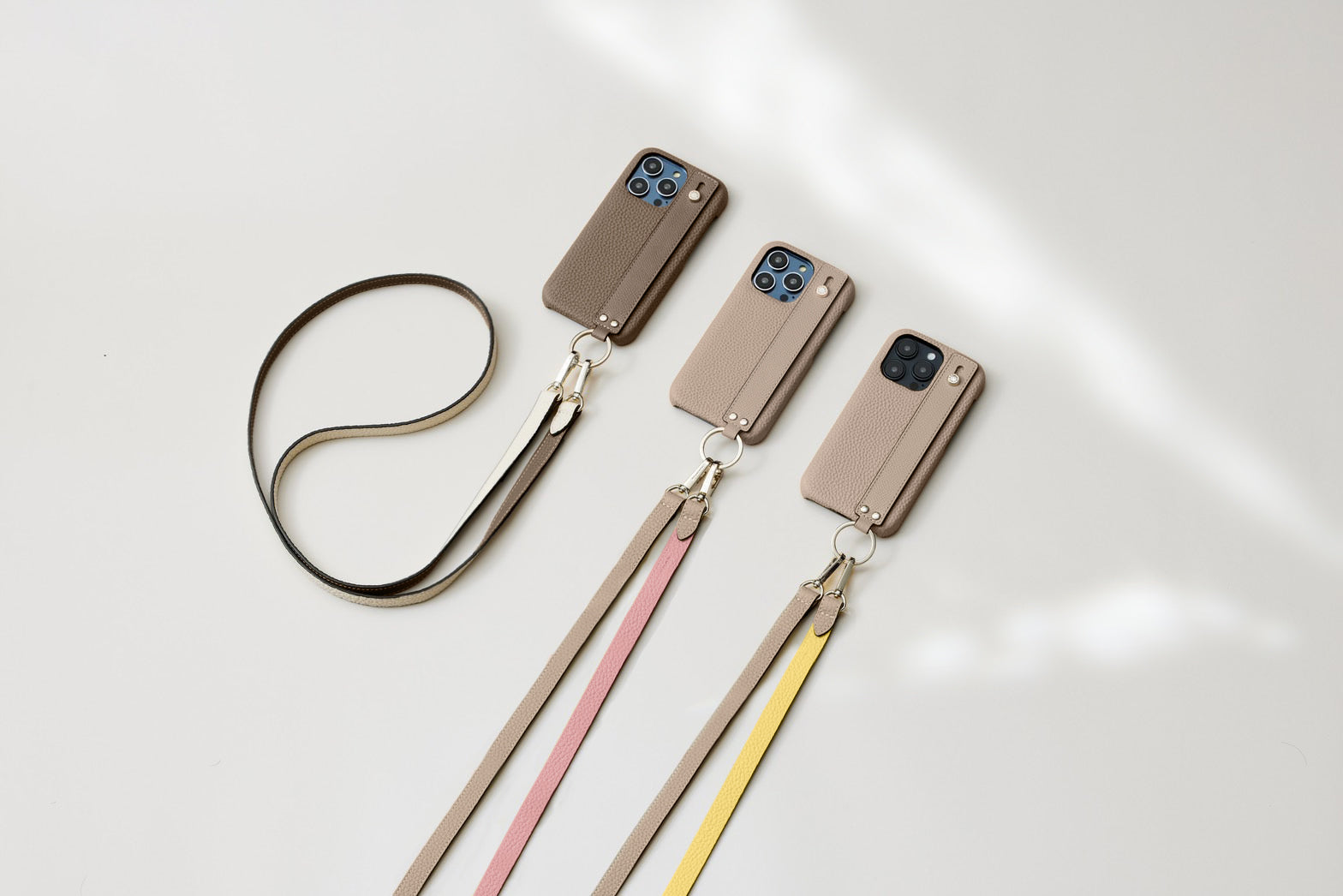 新作】ハンドル付き バックカバーケース ストラップ付き